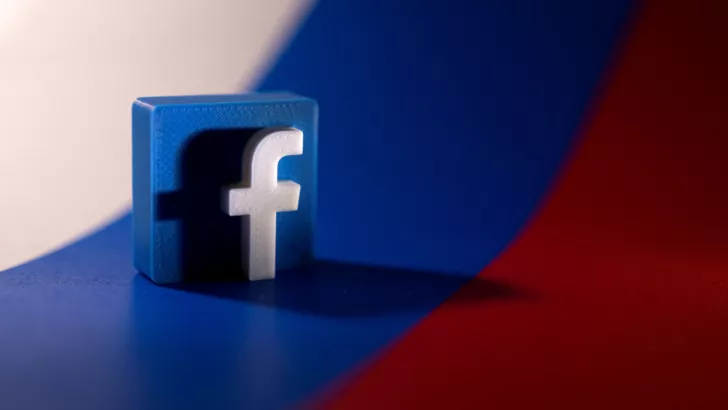 Роскомнадзор лишил граждан России Твиттера и Фейсбука