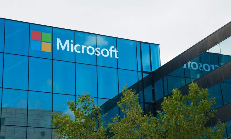 Microsoft увеличила дивиденды почти на 10%