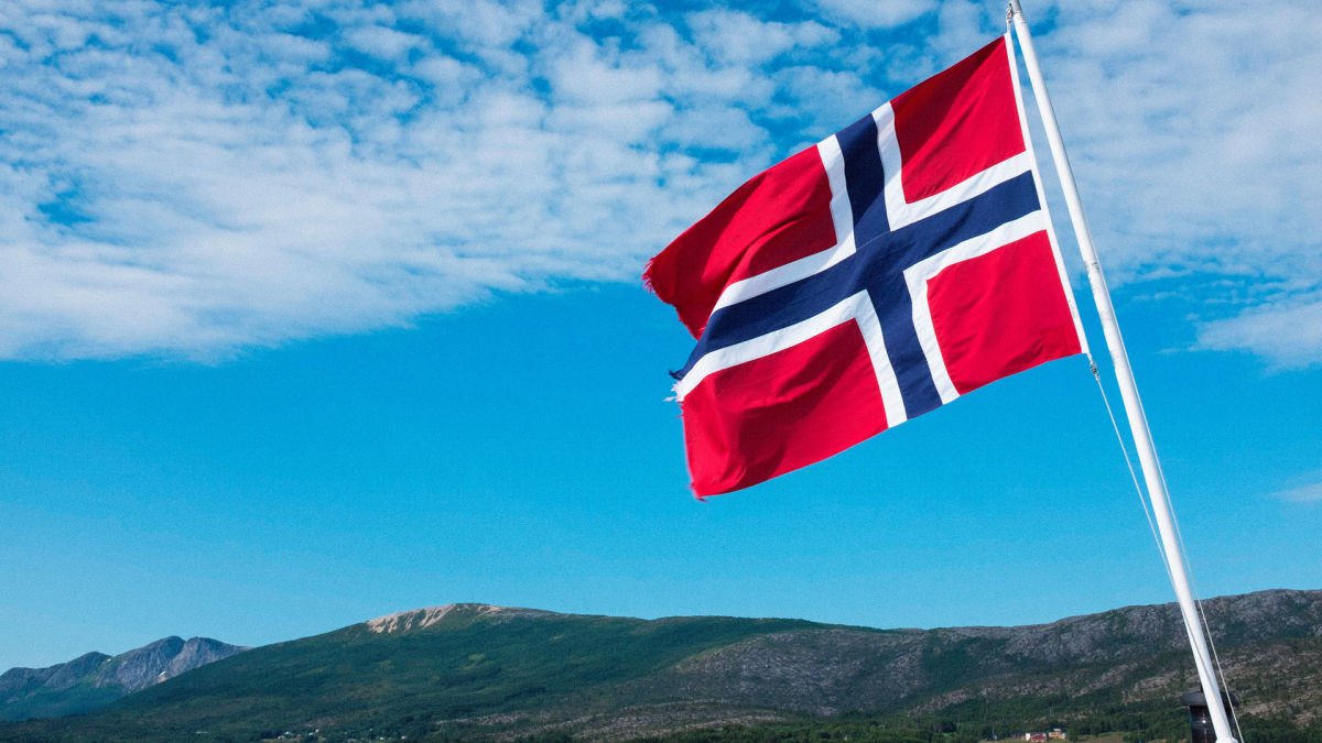 В Норвегии арестовали четырех "туристов" граждан России