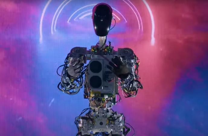 Илон Маск представил робота-гуманоида «Оптимуса» (видео)