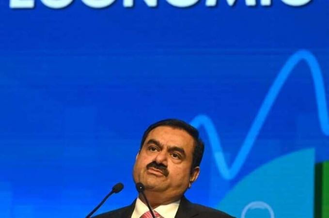 Indian billionaire Adana’s companies lost 0 billion in value in a week