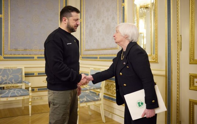 Zelensky calls for continued sanctions against Russia during a meeting with Janet Yellen