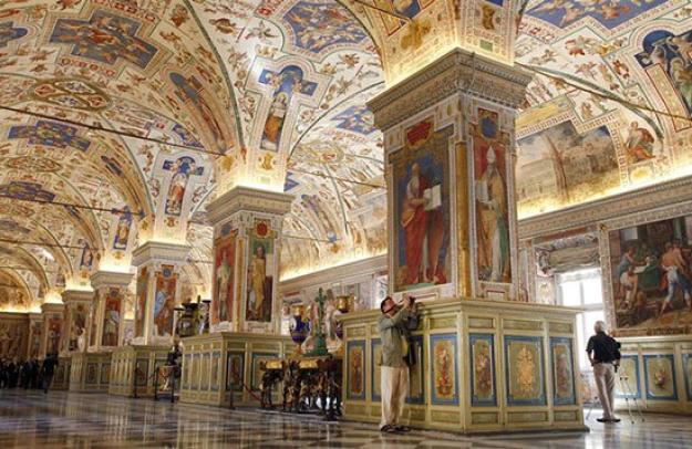 The Vatican Library will present its exhibits in the form of NFT tokens