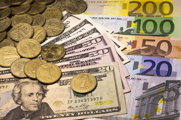 Exchange rates for the evening of May 25: interbank, exchange rate and cash market