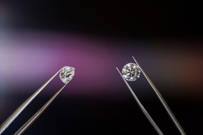 The G7 countries agreed to track Russian diamonds