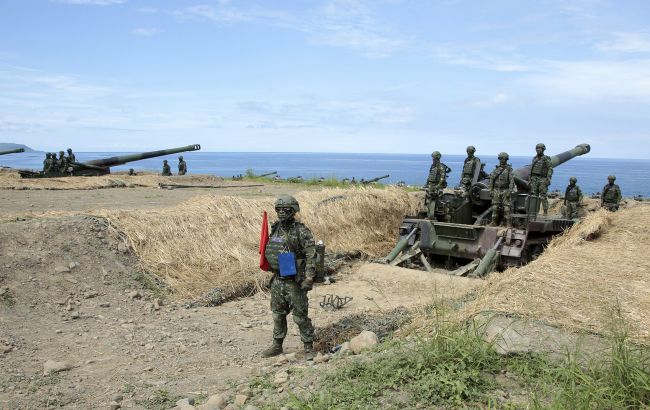 Військовослужбовці