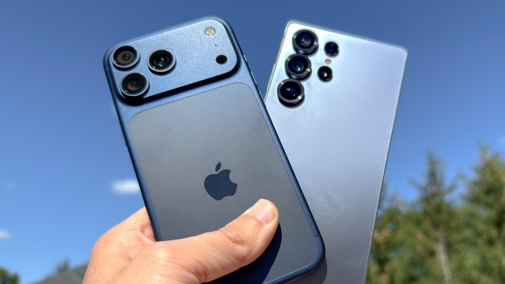 iPhone 17 Pro Max чи Galaxy S25 Ultra: повне порівняння флагманів 2025 року, що обрати