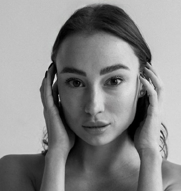 Анастасія Половинкіна з «Холостяка 2025»: хто така, за що сиділа в тюрмі, біографія і Інстаграм