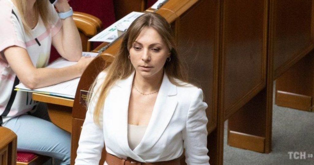 Нардепка від "Слуги народу" Аліна Загоруйко потрапила в скандал: хто вона така і  що сталося під час зустрічі з головою НАБУ