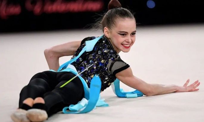 Українська гімнастка Онофрійчук здобула "золото" у багатоборстві на етапі Кубку світу в Болгарії: результати