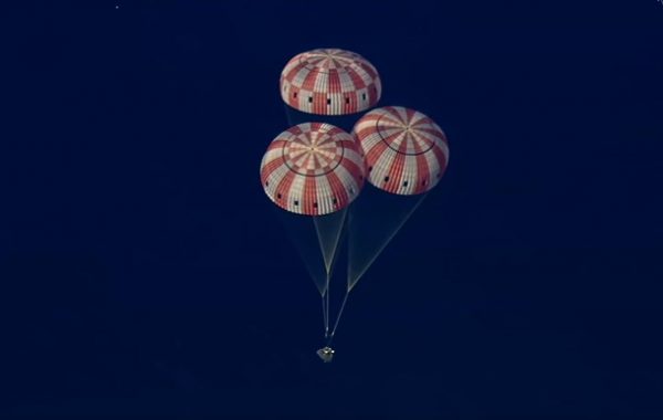 Місія Artemis II успішно повернулася на Землю: подробиці посадки