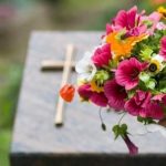 Проводи чи Радониця: коли поминати померлих після Великодня в Україні 2026, відповідь священика