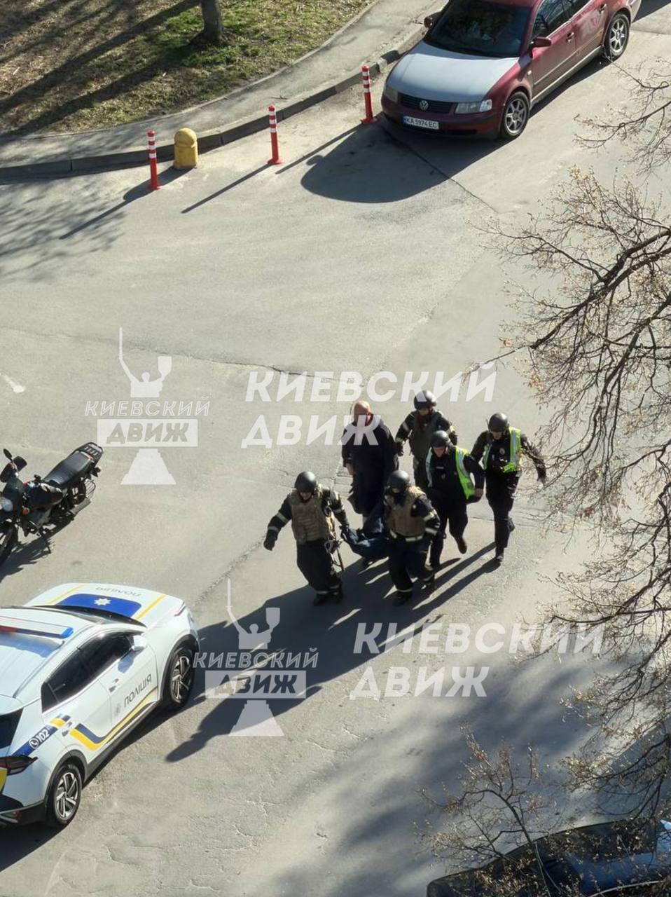 Стрілянина в Голосіївському районі Києва 18 квітня 2026: є загиблий, триває спецоперація. Що відомо