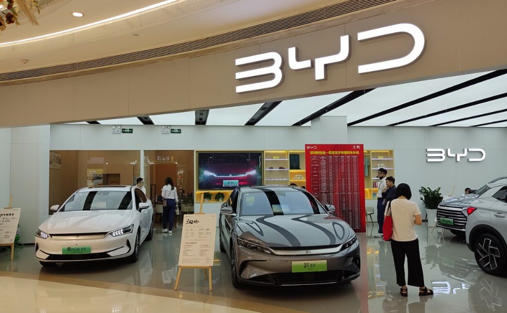 В Україні з’явиться офіційний дистриб’ютор BYD: ціни та міста продажу