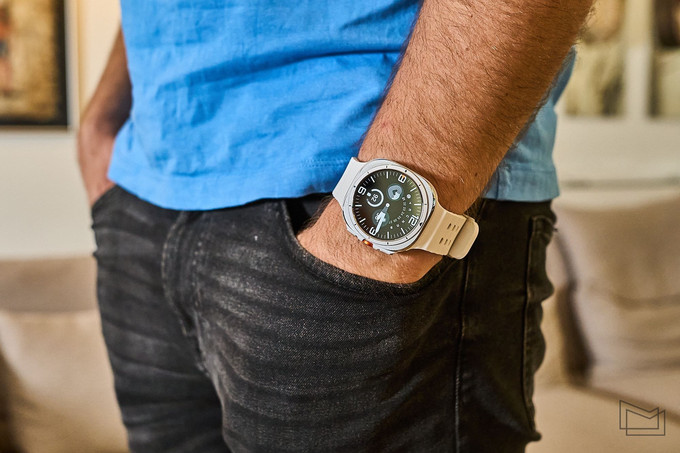 Samsung Galaxy Watch отримав функцію раннього попередження про втрату свідомості: як це працює