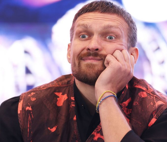Реванш Усик — Верховен опинився під питанням через рішення WBC: чи буде бій