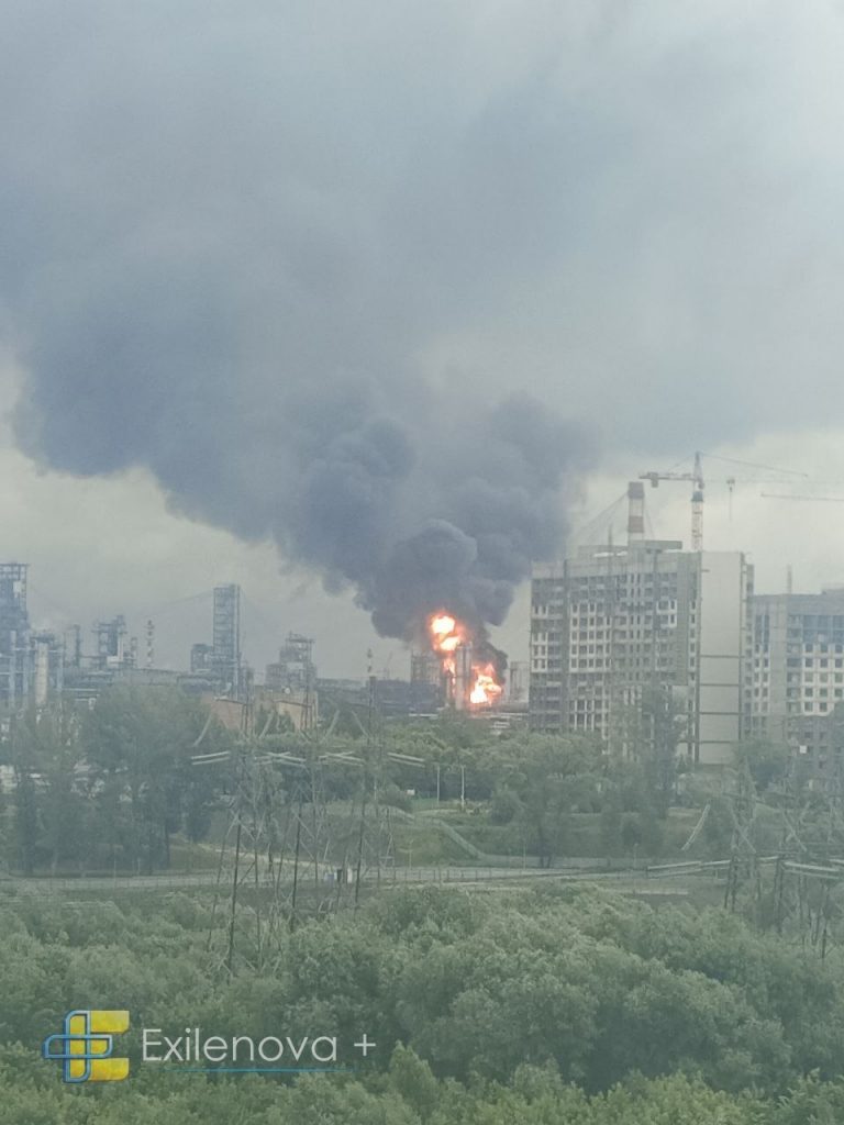Дрони атакували НПЗ у Капотні: де розташований завод і чому він важливий для Москви, наслідки 