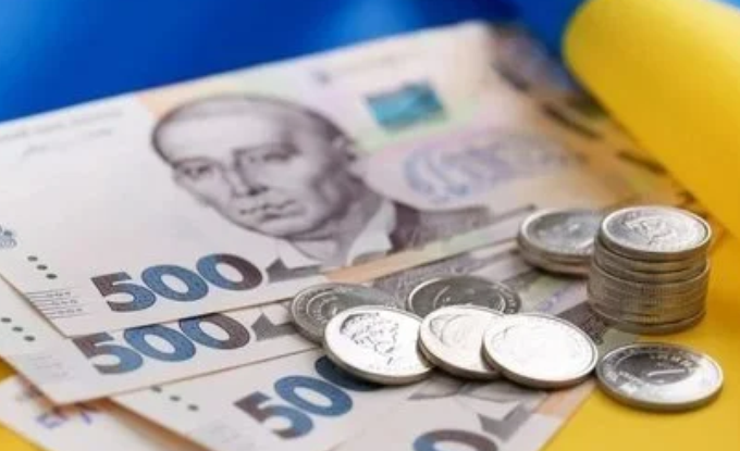 Єдина базова соціальна допомога в Україні: кому змінять виплати і як рахуватимуть суму