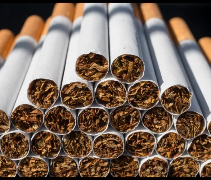 Склад Philip Morris знищено у Києві: що буде з постачанням продукції, чи можливий дефіцит