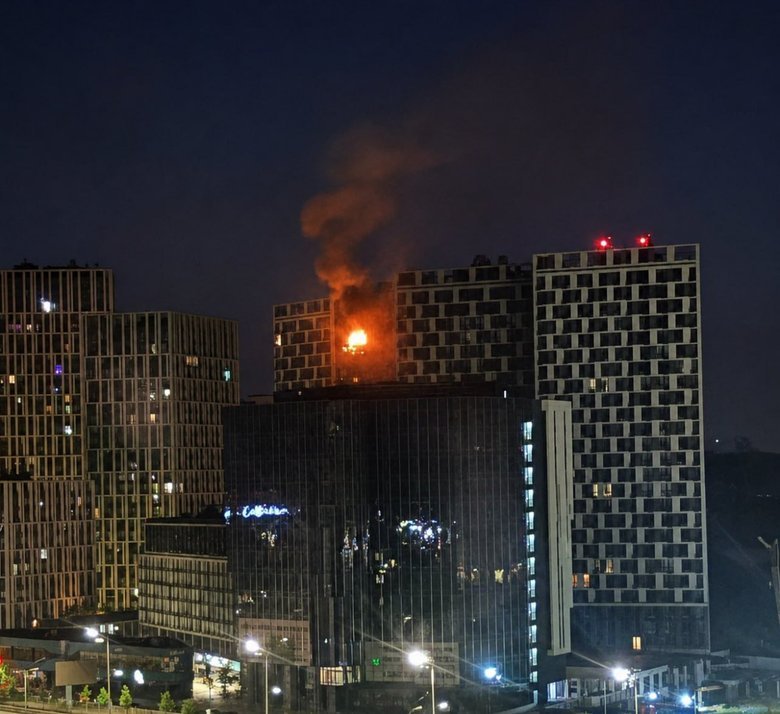 У Києві після нічної атаки повідомили про пошкодження ЖК «Славутич», Great і «Варшавський»: які наслідки
