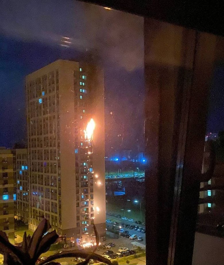У Києві після нічної атаки повідомили про пошкодження ЖК «Славутич», Great і «Варшавський»: які наслідки