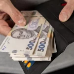 6500 грн зимової допомоги: кому повернуть невиплачені кошти в Україні, умови виплат влітку