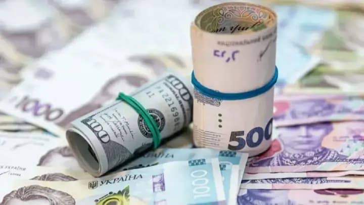 Курс валют НБУ на 30 липня 2026: долар знизився, євро трохи зріс, яка ціна