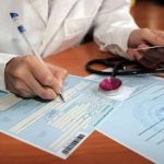 Як розрахувати лікарняні у 2026 році: формула та приклади в Україні, які суми