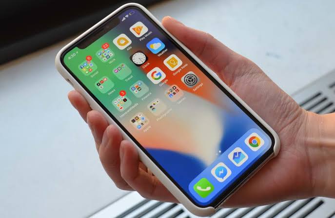 Як відновити видалені фото на Android та iPhone: інструкція