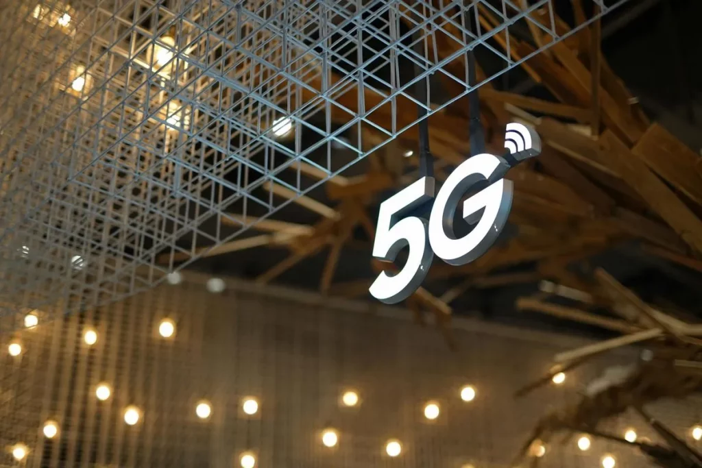 Як підключити 5G у Києві: де працює новий зв’язок і що буде з тарифами, інструкція