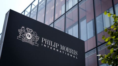 Склад Philip Morris знищено у Києві: що буде з постачанням продукції, чи можливий дефіцит