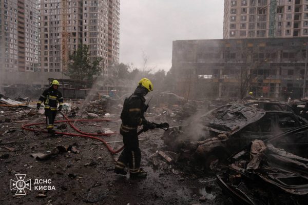 Атака РФ на Київ 6 липня 2026: 11 загиблих, десятки поранених і руйнування у чотирьох районах, наслідки