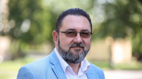 Потураєв подав заяву про складання мандата: причина, вік і біографія нардепа