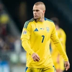 Мудрик повертається до Челсі: українець вирушить на збори в Гонконг
