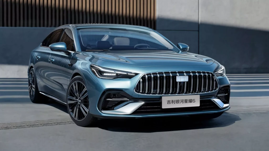 Geely Galaxy Star 6 EF на метанолі, бензині та електриці: ціна, характеристики гібрида і доступність в Україні 