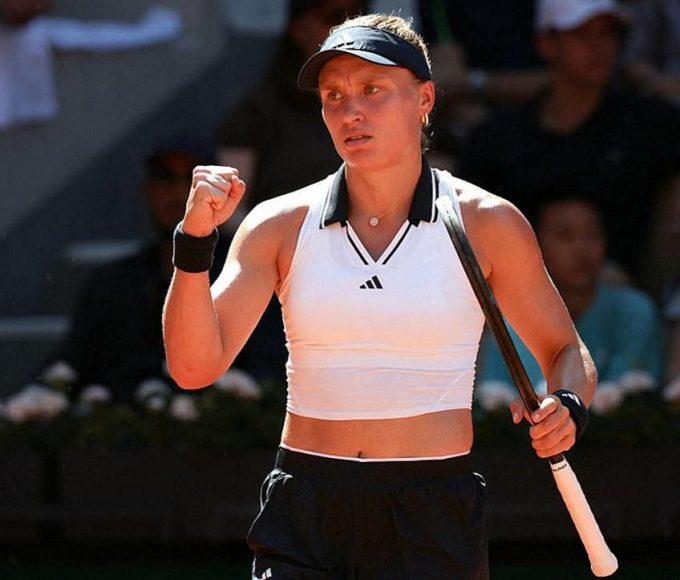Юлія Стародубцева поступилася Мертенс у чвертьфіналі WTA 500 у Монтерреї