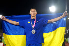 Олег Дорощук здобув срібло чемпіонату Європи-2026 у стрибках у висоту