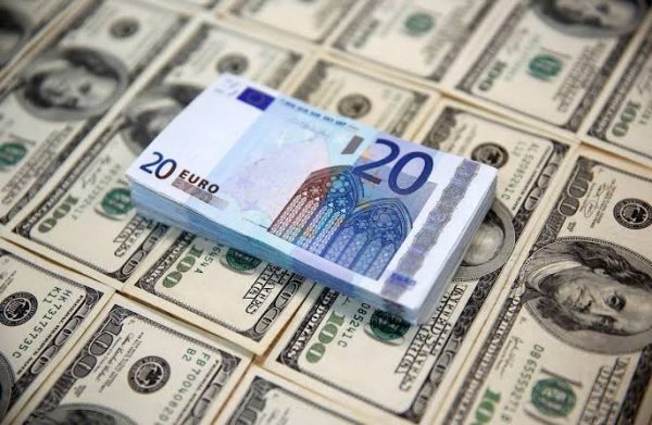 Курс валют на 25 серпня 2026 в Україні: скільки коштують долар, євро та злотий, ціна