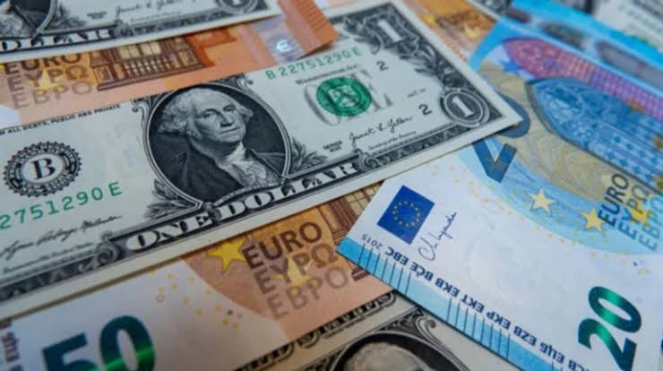 Курс валют на 25 серпня 2026 в Україні: скільки коштують долар, євро та злотий, ціна