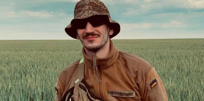 Віталій Капранов загинув на війні: вік і біографія музиканта «Квіткіс»