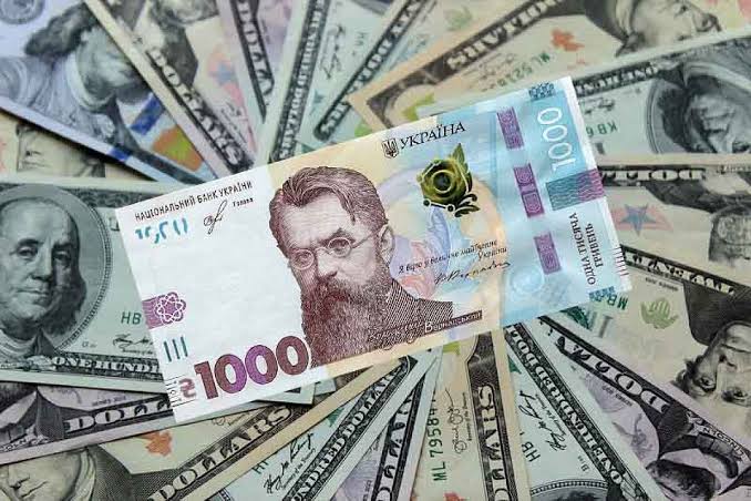 Курс долара в Україні наприкінці серпня 2026: прогноз, чи буде гривня слабшати