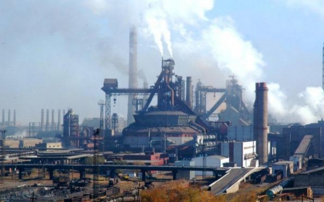 АрселорМіттал Кривий Ріг частково зупинив роботу після російської атаки: причина, що відомо, наслідки