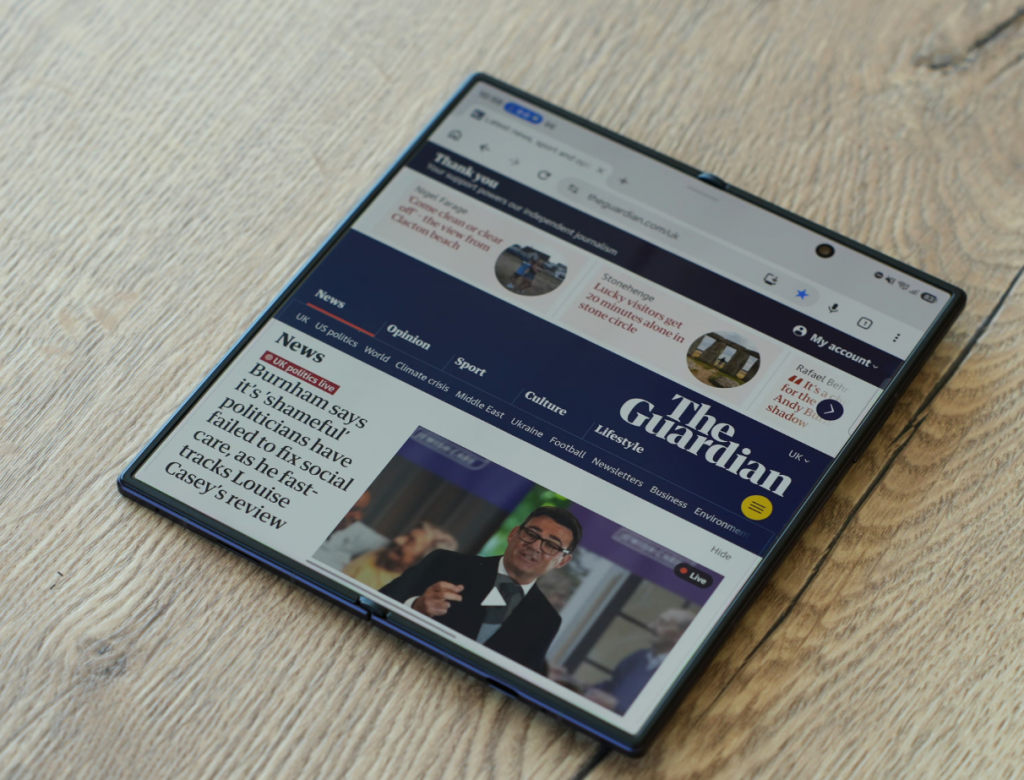 Samsung Galaxy Z Fold 8 Ultra в Україні: ціна, характеристики та огляд