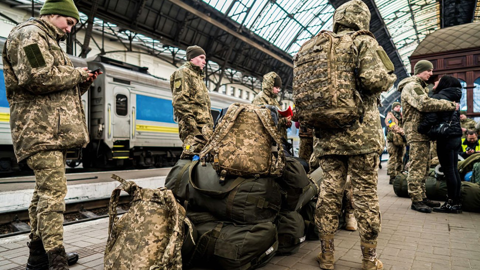 Що робити після отримання повістки до ТЦК в Україні: порядок дій у 2026 році