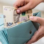 Пенсія в Україні у 2027–2028 роках: скільки стажу потрібно для виходу у 60 років, які умови