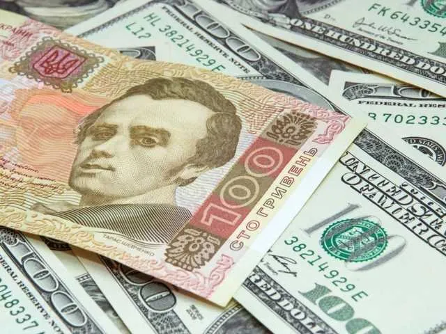 Курс валют у жовтні 2026 в Україні: прогноз долара та єврою, яка буде ціна