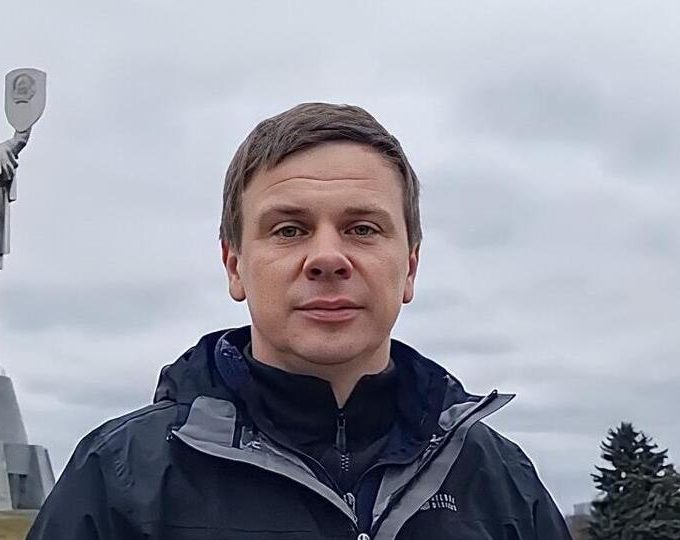 Компанія Дмитра Комарова отримала статус критично важливої: що це означає для працівників