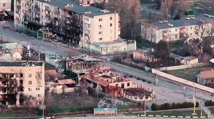 Ситуація в Олешках: російські військові забирають у людей їжу, скинуту дронами