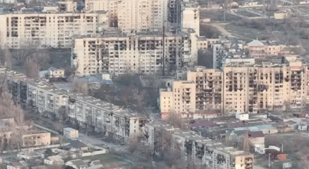Ситуація в Олешках: російські військові забирають у людей їжу, скинуту дронами