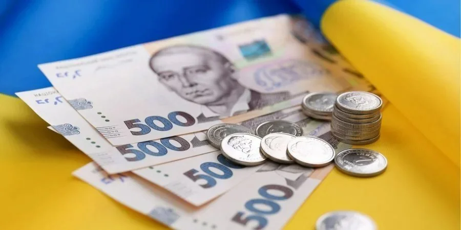 Пенсія за вислугу років у 2026 році в Україні: умови, хто може оформити виплати
